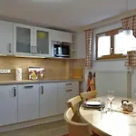 Mit 1 Schlafzimmer
